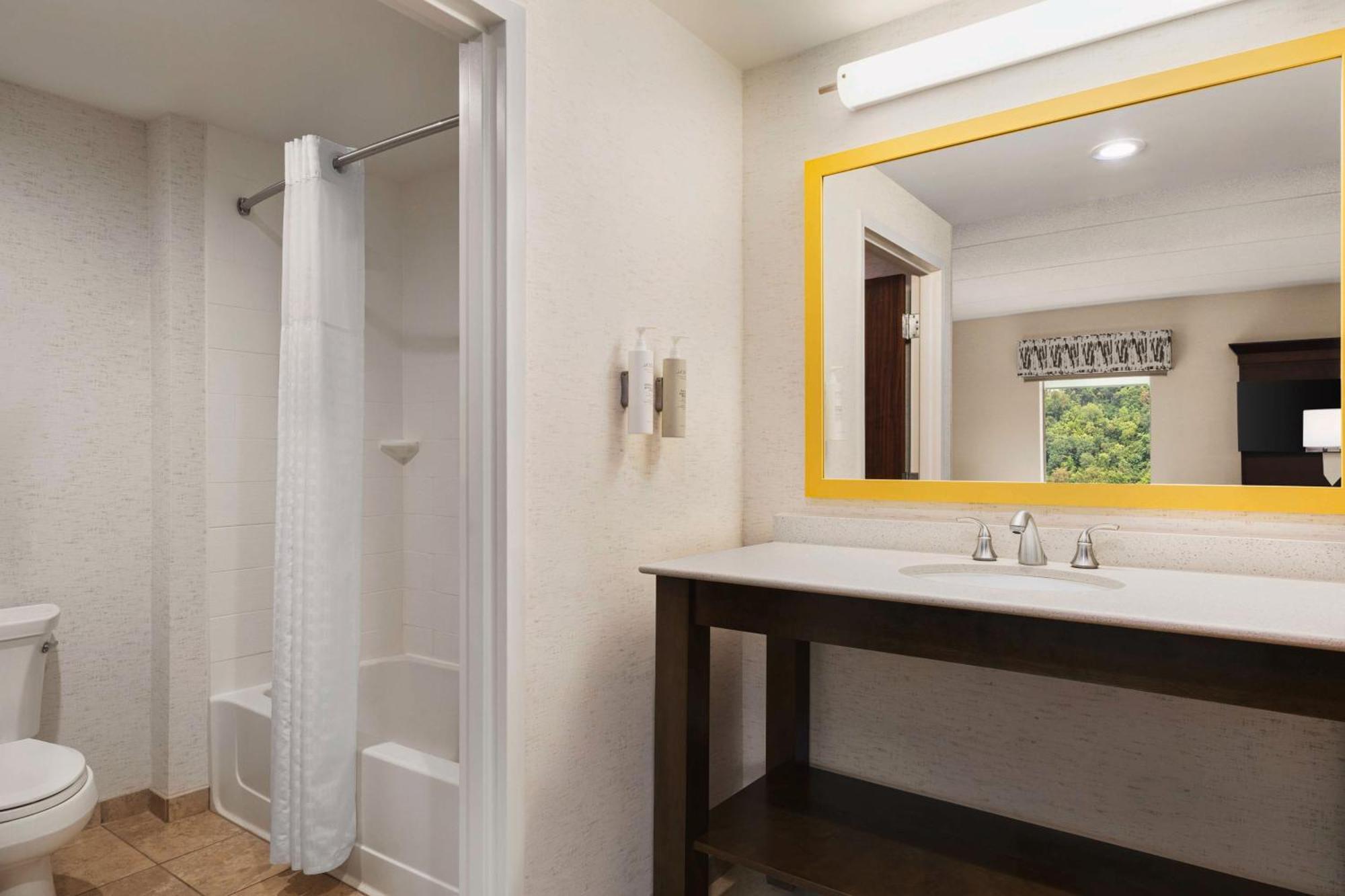 Hampton Inn & Suites Pittsburgh Waterfront West Homestead Exteriér fotografie